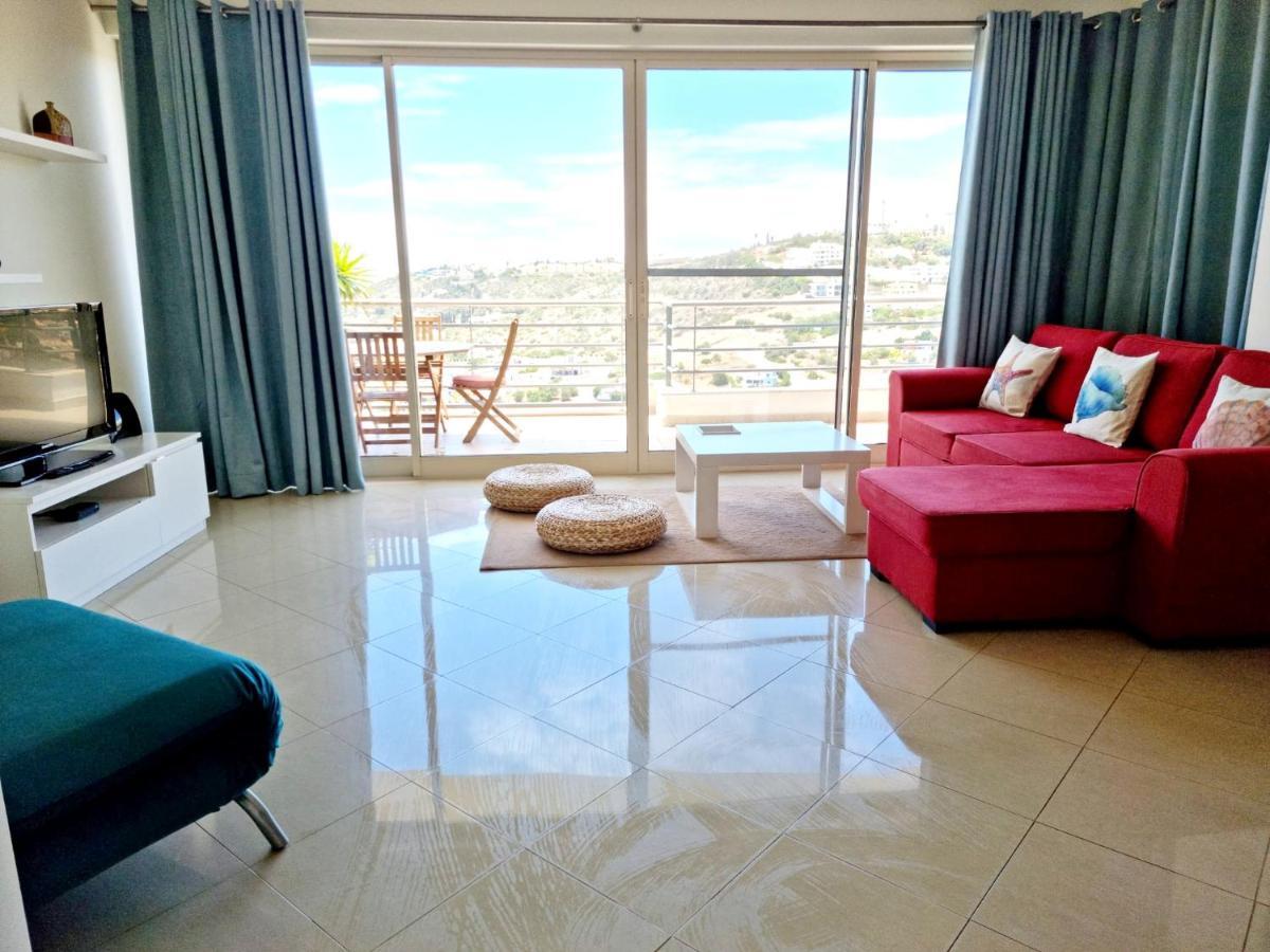 Apartmán Sea View Penthouse In Albufeira Exteriér fotografie
