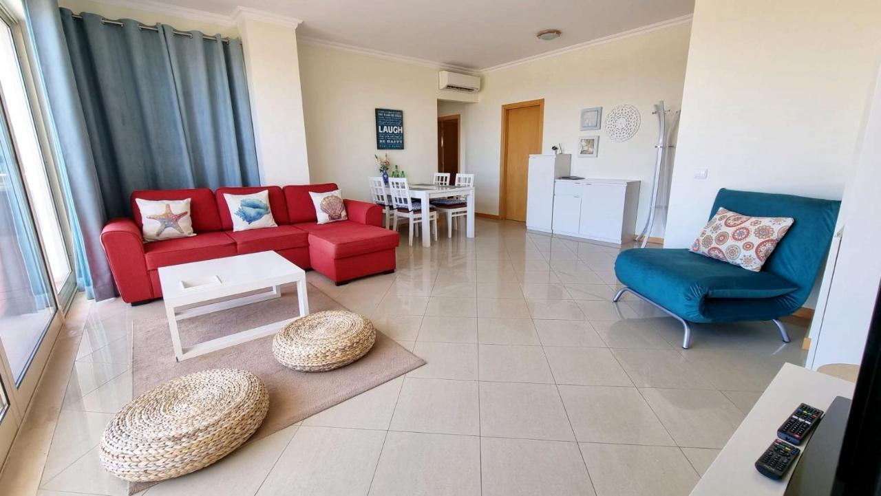 Apartmán Sea View Penthouse In Albufeira Exteriér fotografie